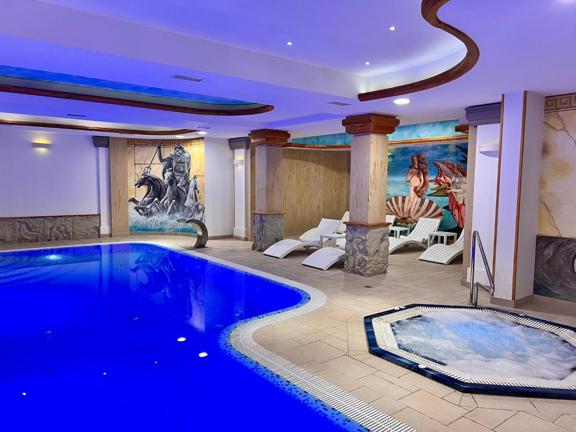 Trofana Wellness & Spa 미엥지즈드로예 외부 사진