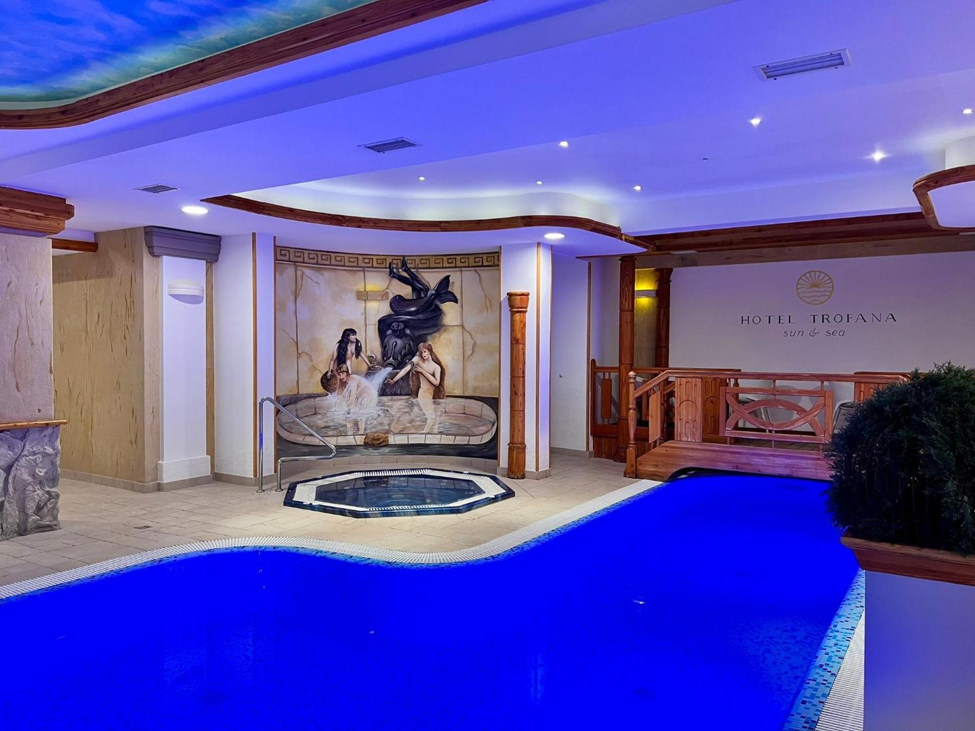 Trofana Wellness & Spa 미엥지즈드로예 외부 사진